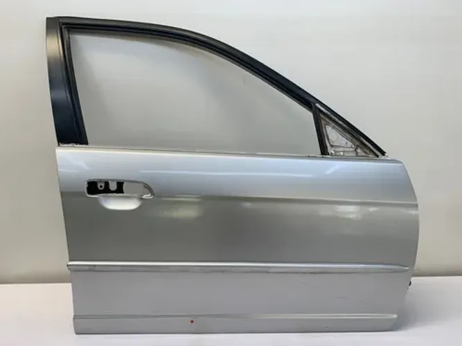 Porta Dianteira Direita Civic 2001 2006 Prata Detalhe Dianteira Direita Prata