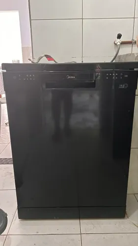 Lava-Louças Midea 14 Serviços - Preta