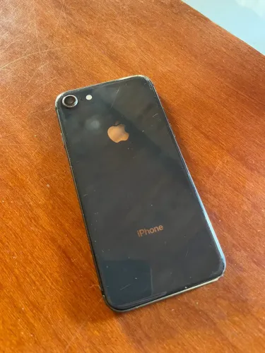 iPhone 8 64gb!!