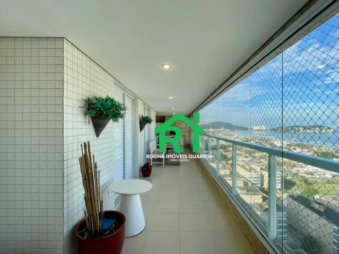 Apartamento com 4 quartos (2 suítes), lazer e 2 vagas à venda em Enseada, Guarujá