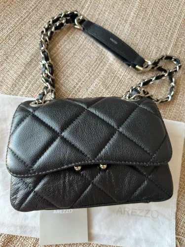 Bolsa Arezzo mizz pequena