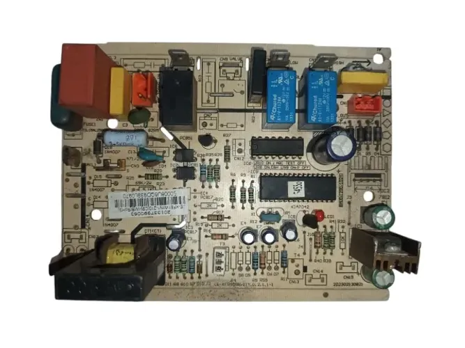 Placa para Ar-condicionado - Midea (201337990063) Condensadora