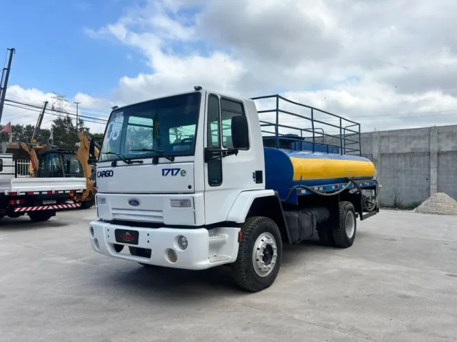 Ford Cargo 1717 2006