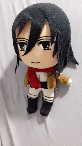 Pelúcia da Mikasa Attack on Titan 