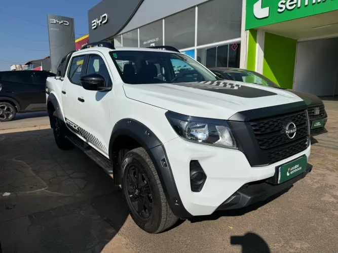 Nissan Frontier Attac.cd 4X4 2.3 Bi-TB Die. AUT 2025