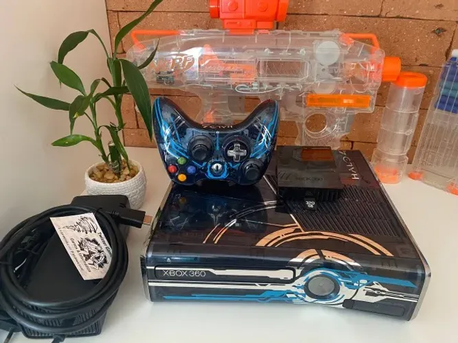 Xbox 360 HALO 4 Edição Limitada - Semi Novo - com Garantia!! Somos Loja!!