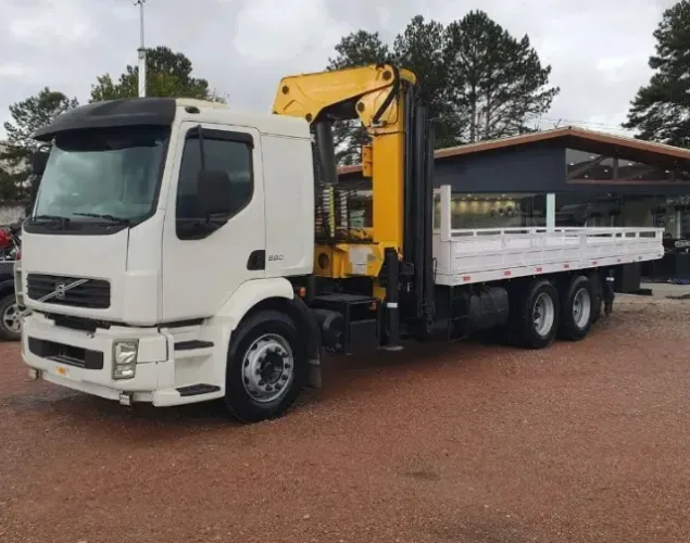 Volvo Vm 260 2012 6x2 munck