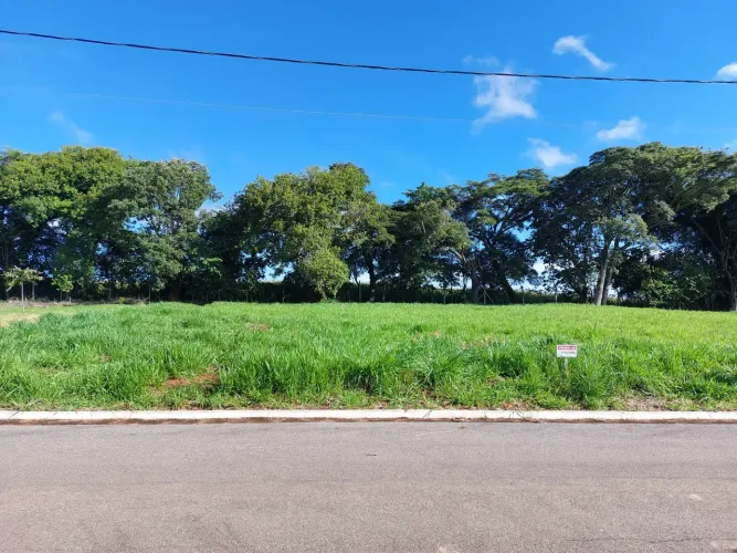 Lote/Terreno para venda possui 1033 metros quadrados em Macaia - Bom Sucesso - Minas Gerai