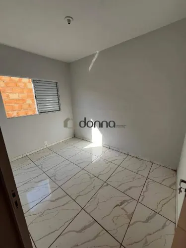 Casa à venda, 2 quartos, 2 vagas, Residencial Ilha de Marajó III - Uberaba/MG