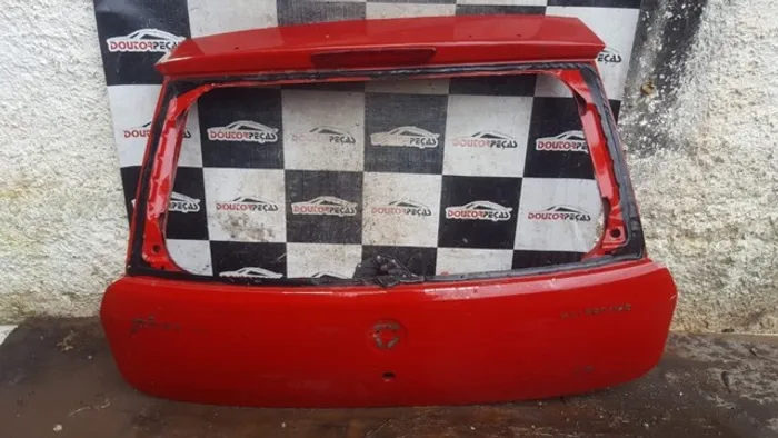 Tampa Traseira Limpa Fiat Punto Atractive 08/12