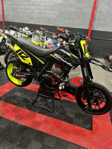 Honda XR Tornado Supermoto