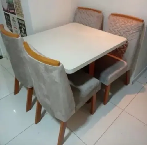 Mesa de jantar 4 cadeiras Em MDF 90X90 