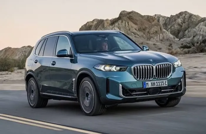 BMW X5 híbrido 2024 para retirada de peças .