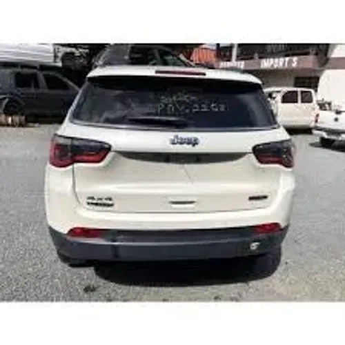 sucata jeep compass