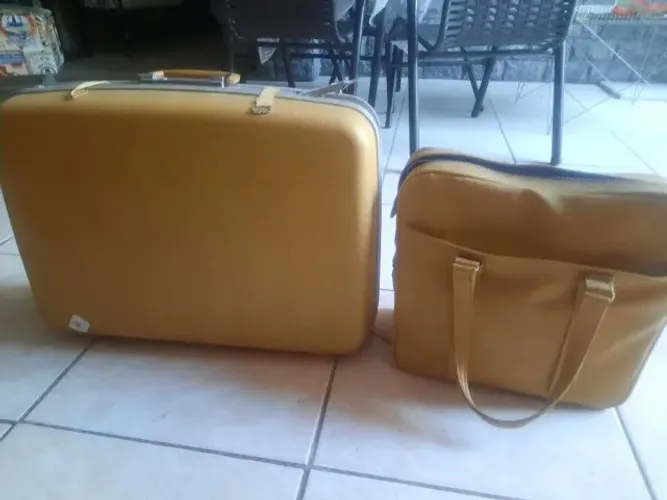 Mala de viagem e bolsa de mão Sansonite 1973