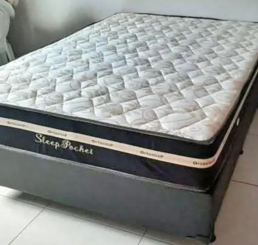 Cama casal com colchão molas ensacadas 
