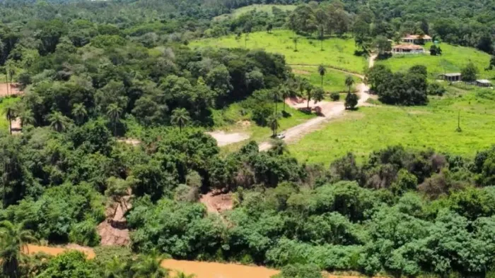 Chácara de 20.000m² com Rio Paraopeba em Florestal/MG 