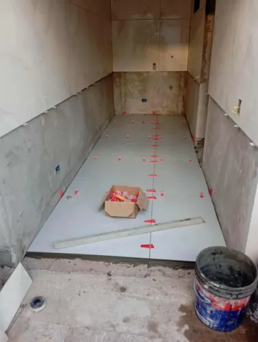 Pedreiro e Marido de aluguel 