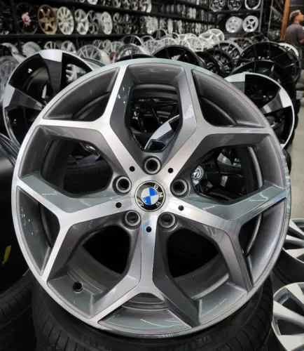 Jogo de rodas nova BMW X1 aro 18 original