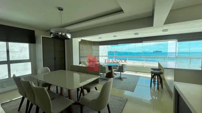 Apartamento DE LUXO para venda em Balneário Camboriú - Vista Deslumbrante e Conforto Total
