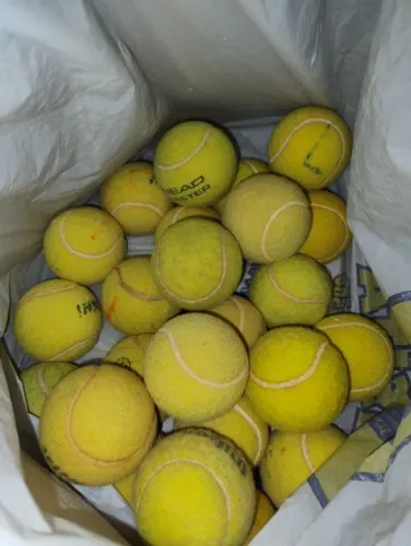 Bolas de tênis usadas!