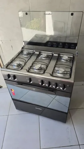 Fogão de 6 bocas espelhados , PAGAMENTO SOMENTE NO ATO DA ENTREGAR 