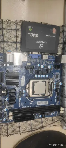 Placa mãe + i3 8° geração e SSD 240 Gb