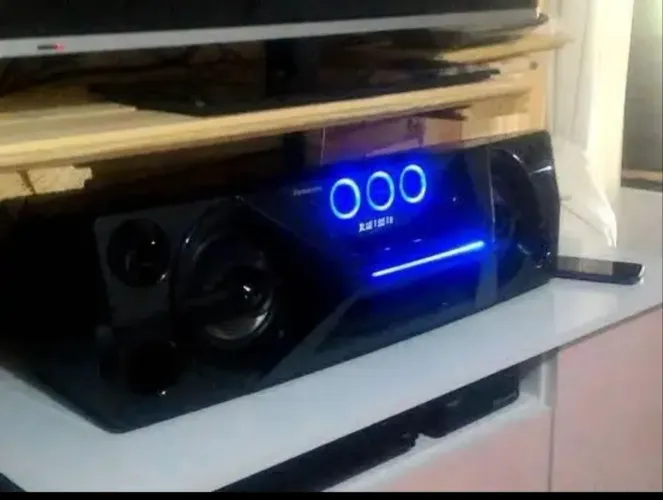 SOM PANASONIC