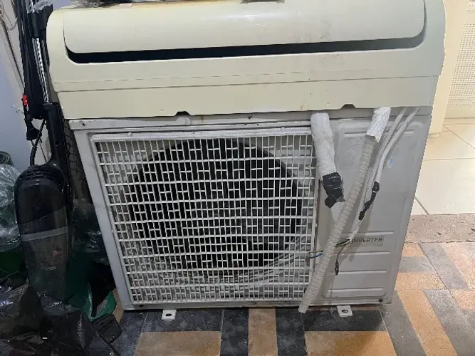 Central de Ar com Defeito