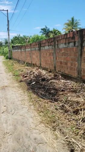 Terreno escriturado com 500 metros quadrados em Berlinque - Vera Cruz - BA