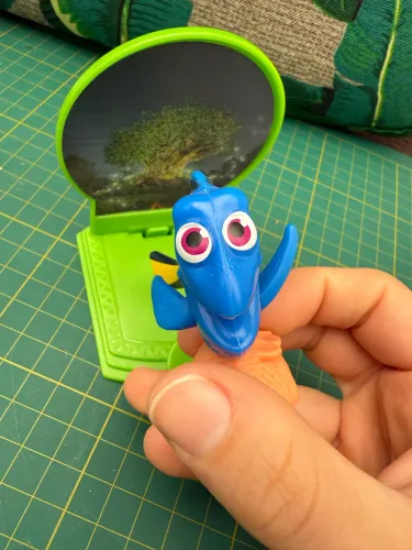 Dory Mc Donalds - Procurando Nemo