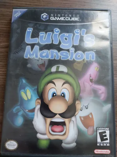 Luigi's Mansion Gamecube