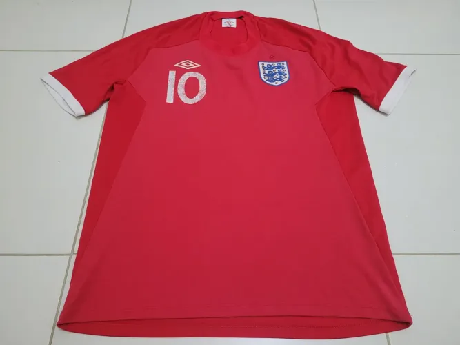 Camisa original Inglaterra Umbro vermelha #10 Rooney