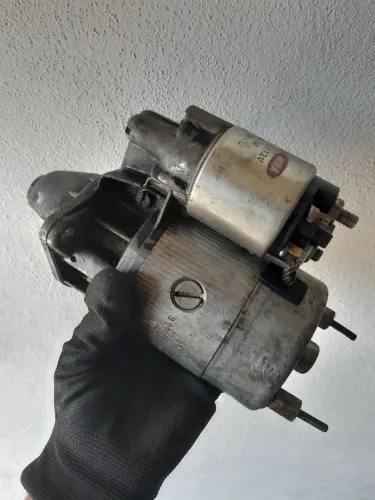 Motor de partida do monza