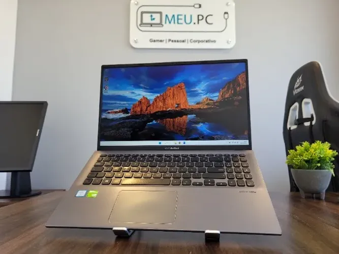 Notebook Asus VivoBook X512FJ - Core i5 | Geforce 2GB | 8ª Geração | 256GB SSD | 8GB DDR4