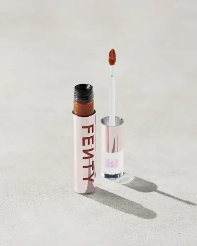Batom liquido Fenty - Liquid Lipstick - Pow'r Thirsty - Cor 08