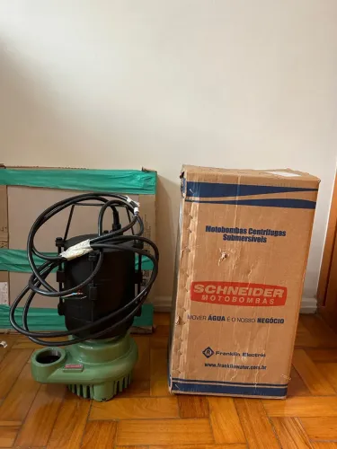 Bomba de Drenagem Submersível Schneider