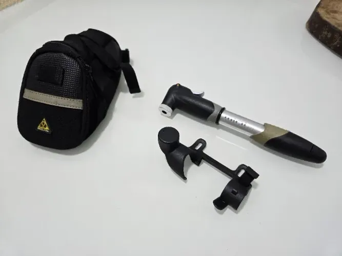 Bolsa De Selim Topeak Aero Wedge Pack + Bomba Topeak mini buster dual bike