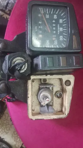 Painel da yamaha rd 125z