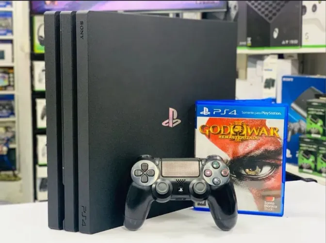 PlayStation 4 PRO 1 TB + God of War Remastered e outros jogos 