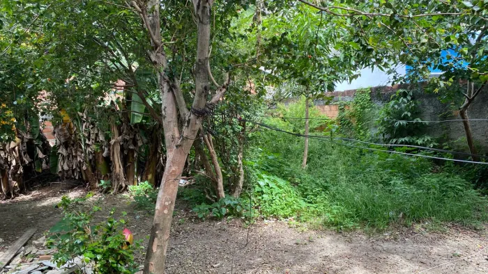 ? Terreno 10x11 em Santa Cruz da Serra - R$ 50.000 - Oportunidade!