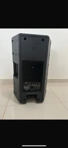 Caixa de som Stage line amplificada