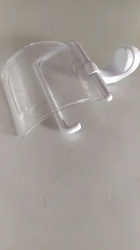 Porta papel higiênico branco em acrílico por 20 reais