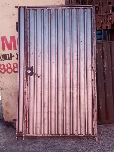 Portas de aço fabricação e reforma 