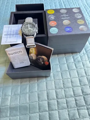 Omega Speedmaster Moonwatch