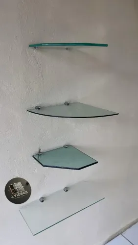 Prateleiras/ Cantoneiras de Vidro 20cm e 25 cm 