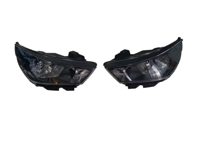 Par farol HB20 2023 /