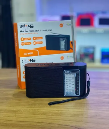 Rádio Portátil Analógico LeLong LE-661