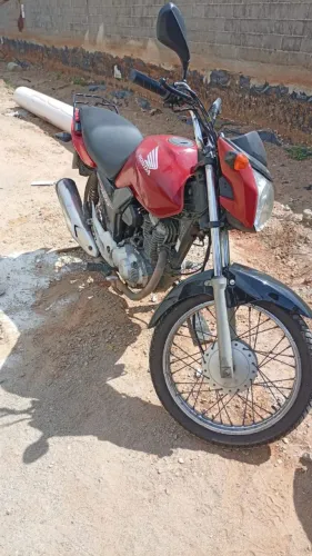 Vendo ou troco star 160 e uma twister