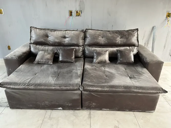 Sofá novo preto de courino 2,60 x 1,50